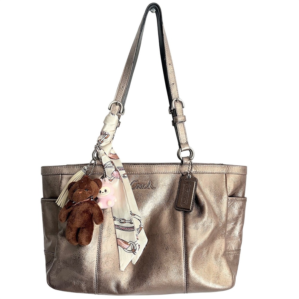 Coach Gallery East West Tote Rose Gold Pewter Leather Bag F17721 w/ Bag Charms